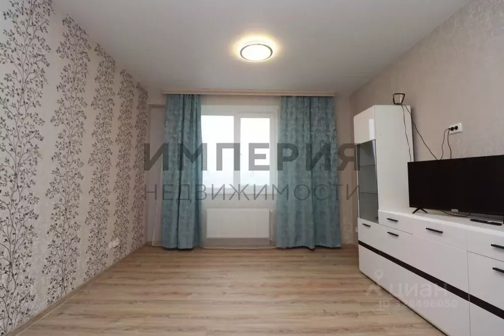 1-к кв. Крым, Симферополь ул. Батурина, 141 (40.0 м) - Фото 2