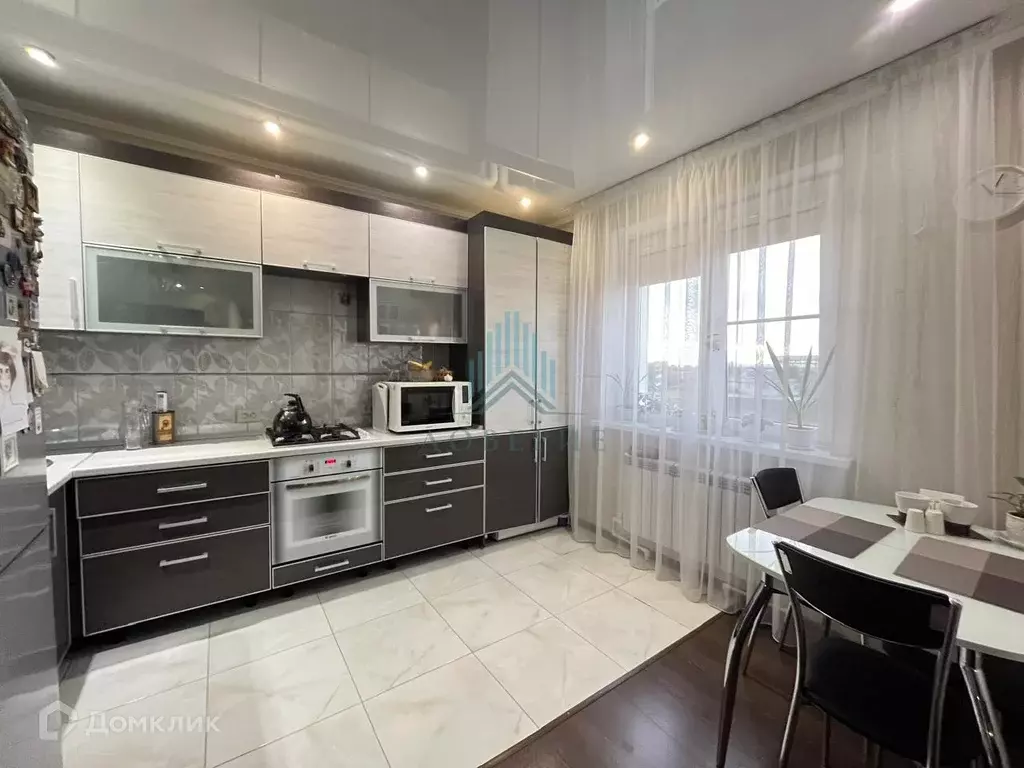Продаётся 2-к квартира, 55.9 м - Фото 1
