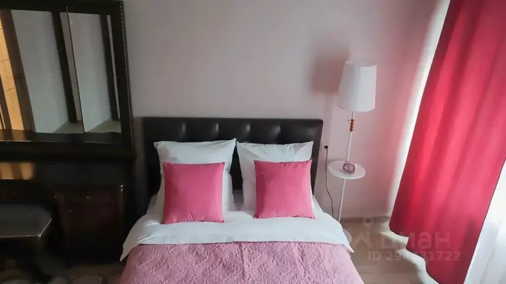 2-к кв. Свердловская область, Новоуральск ул. Максима Горького, 17 ... - Фото 2