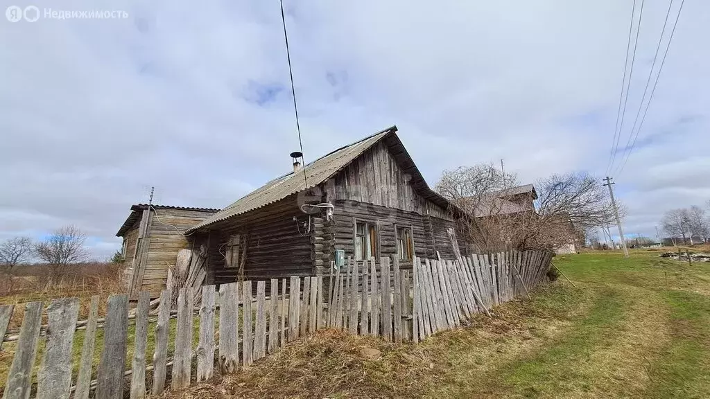 Дом в Тверская область, Лихославльский муниципальный округ, деревня ... - Фото 1