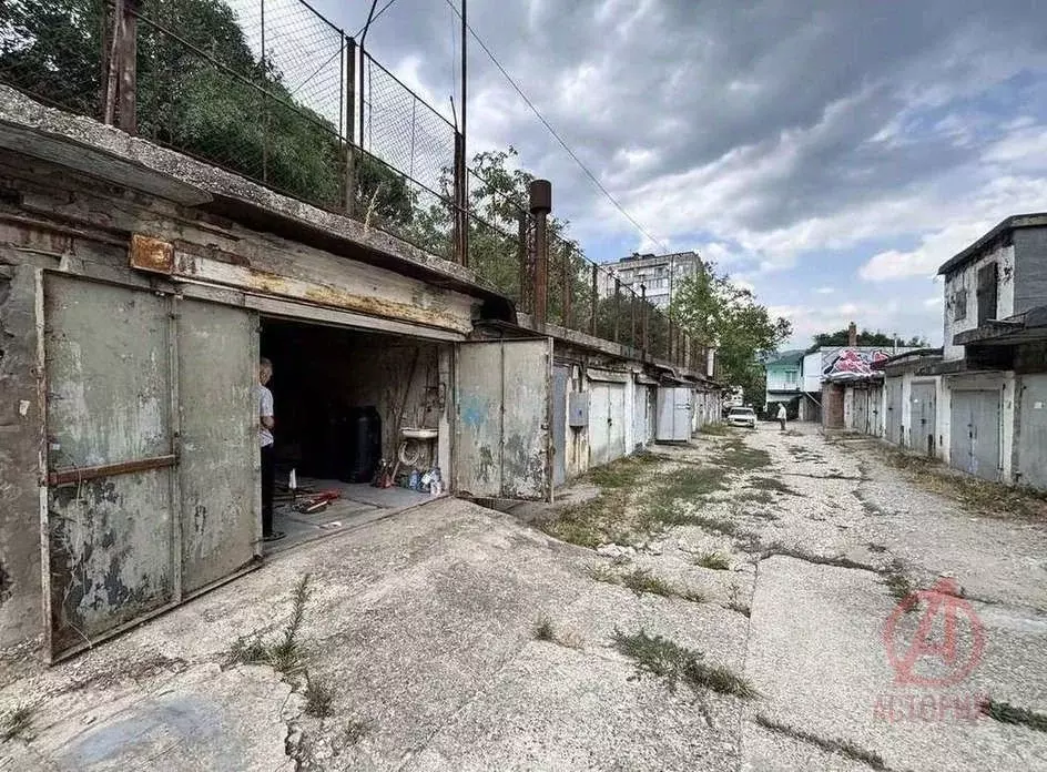 Гараж в Краснодарский край, Новороссийск ул. Видова, 156 (18 м) - Фото 2
