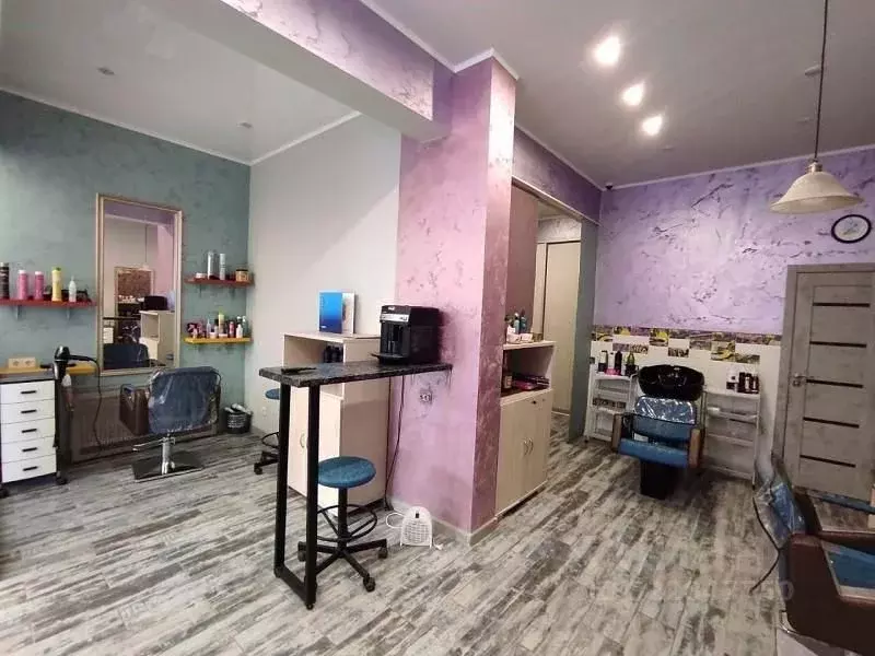 Помещение свободного назначения в Тверская область, Тверь ул. 1-я ... - Фото 1