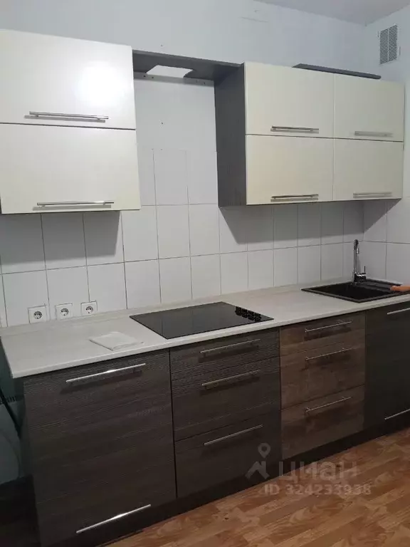 2-к кв. Красноярский край, Красноярск Ястынская ул., 17 (56.0 м) - Фото 0