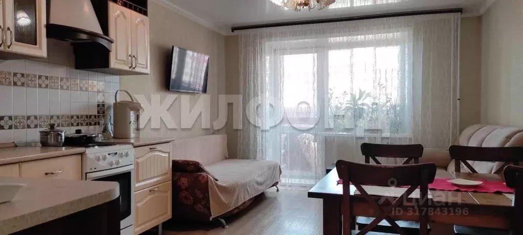 3-к кв. Новосибирская область, Бердск Первомайская ул., 127 (74.0 м) - Фото 0
