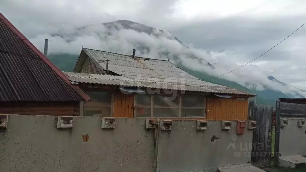 Дом в Алтай, Улаганский район, с. Чибит Заречная ул., 14 (50 м) - Фото 2
