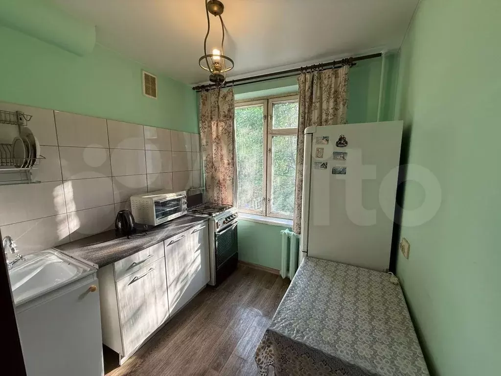 1-к. квартира, 32 м, 4/5 эт. - Фото 0