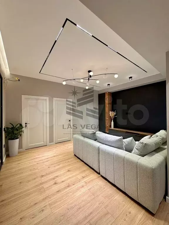 4-к. квартира, 140 м, 16/19 эт. - Фото 1