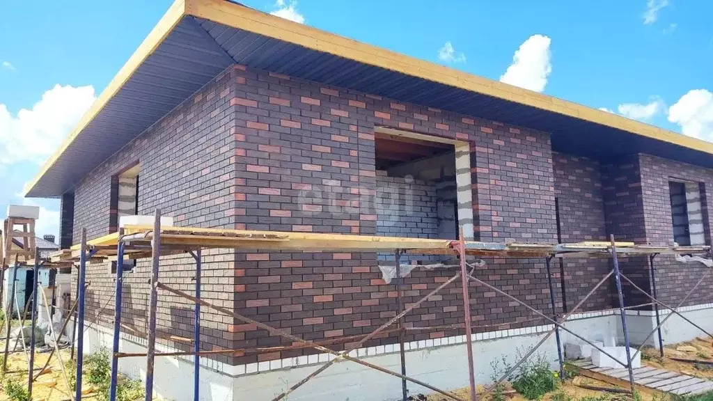 Дом в Липецкая область, Липецкий муниципальный округ, с. Косыревка ул. ... - Фото 1