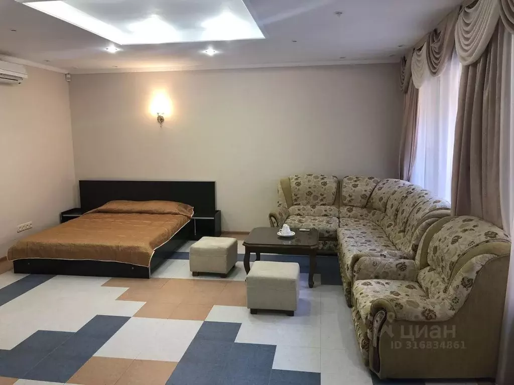 Комната Краснодарский край, Геленджик Революционная ул., 25 (44.0 м) - Фото 0