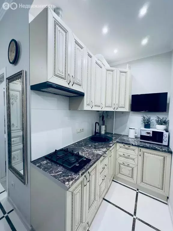 1-комнатная квартира: Сочи, микрорайон Мамайка, Волжская улица, 83А ... - Фото 1