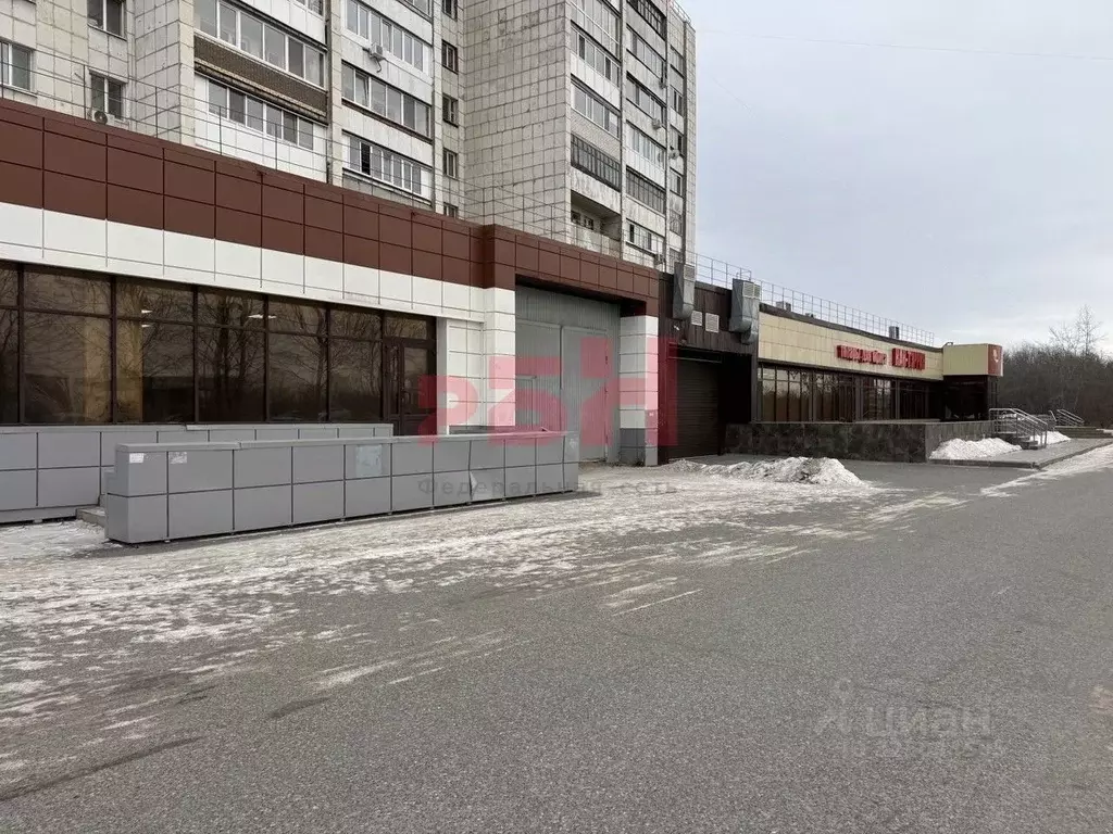 Помещение свободного назначения в Тюменская область, Тюмень ул. ... - Фото 2