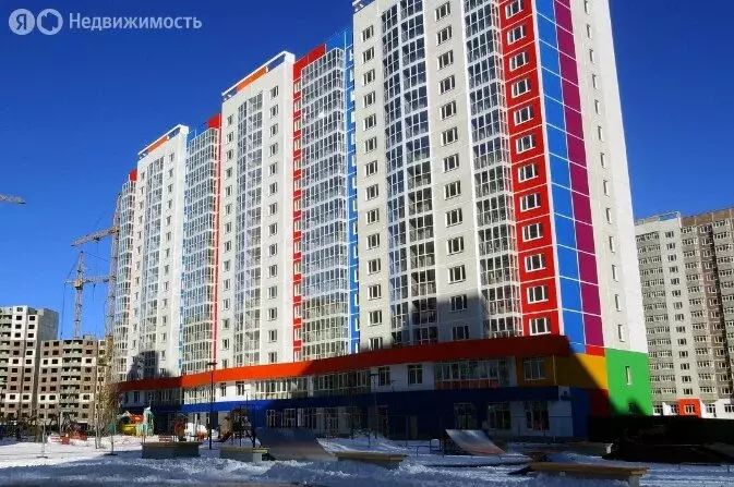 2-комнатная квартира: тюмень, улица федюнинского, 54к2 (59 м) - Фото 1