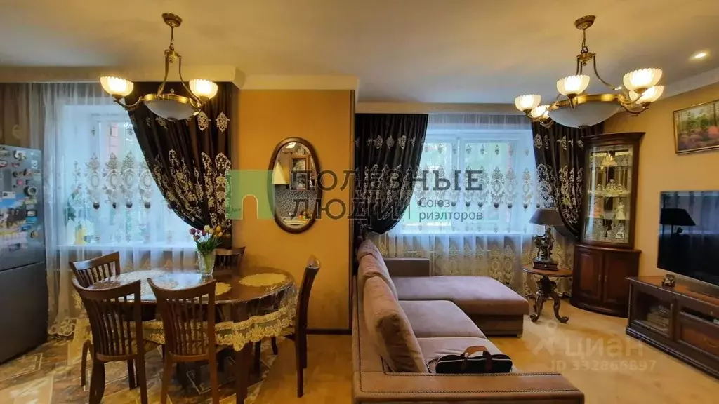 2-к кв. Иркутская область, Ангарск 33-й мкр, 24 (62.1 м) - Фото 1