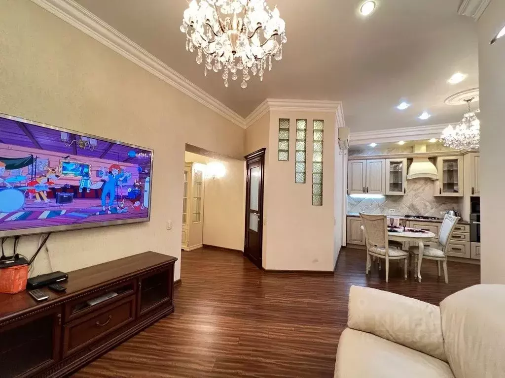 1-к кв. Орловская область, Орел Октябрьская ул., 38 (60.0 м) - Фото 0