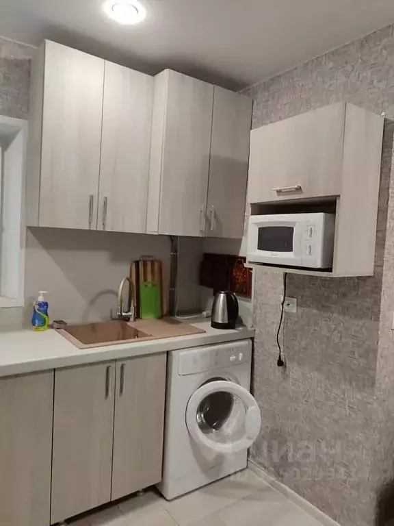 Дом в Краснодарский край, Ейск Заводской пер., 12А (50 м) - Фото 1