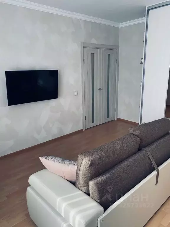 1-к кв. Татарстан, Казань просп. Победы, 142 (39.0 м) - Фото 2