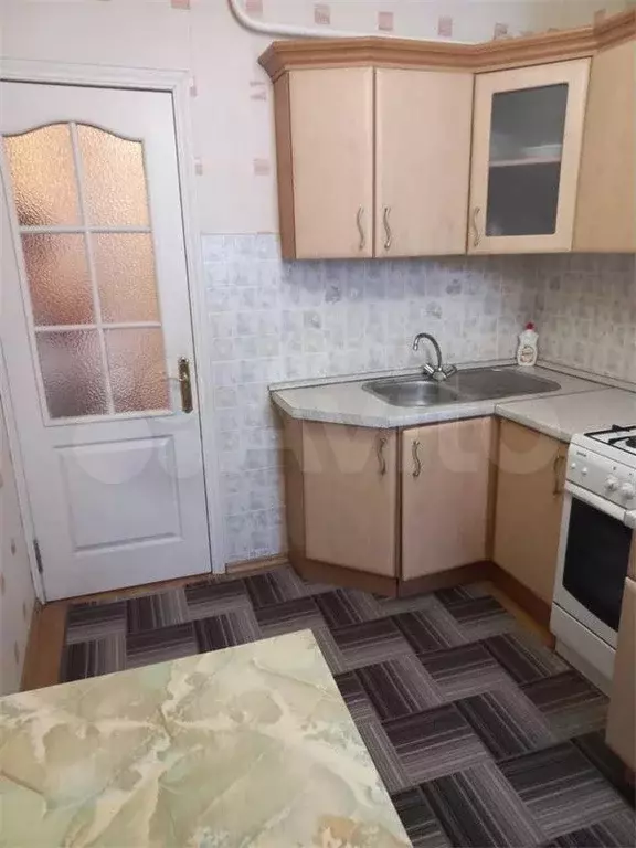 2-к. квартира, 50 м, 1/9 эт. - Фото 1