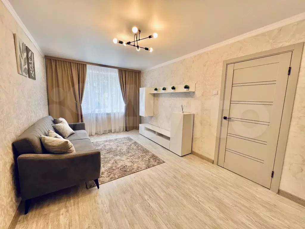 1-к. квартира, 33,8 м, 4/9 эт. - Фото 1