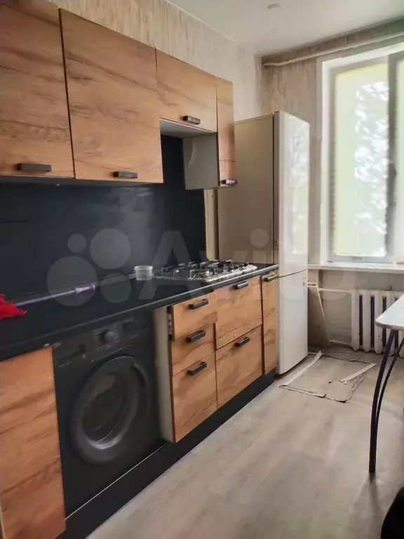 2-к. квартира, 56 м, 1/2 эт. - Фото 0