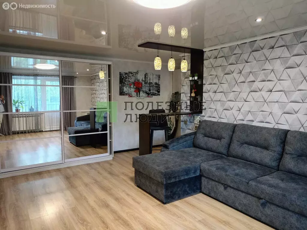 3-комнатная квартира: Сызрань, улица Маршала Жукова, 328 (69.5 м) - Фото 1