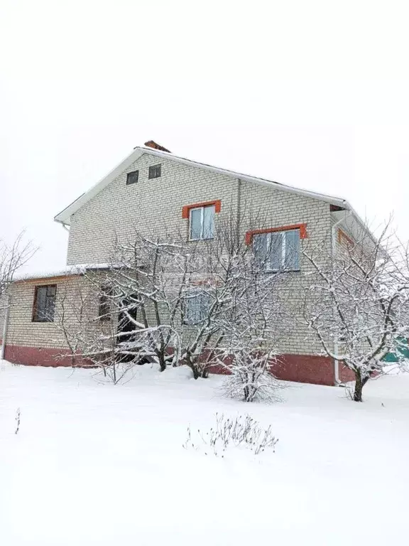 Дом в Орловская область, Орловский муниципальный округ, пос. Вятский ... - Фото 1