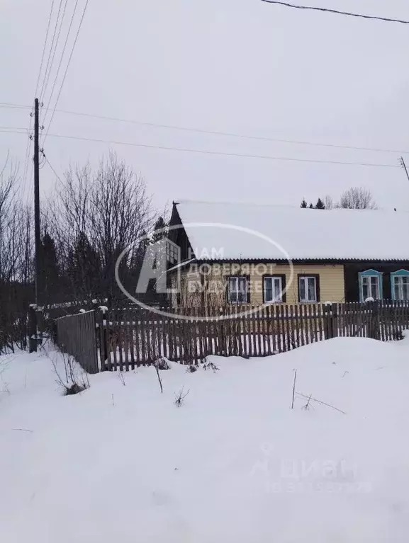 2-к кв. Удмуртия, Балезинский район, с. Карсовай Больничная ул., 2 ... - Фото 0