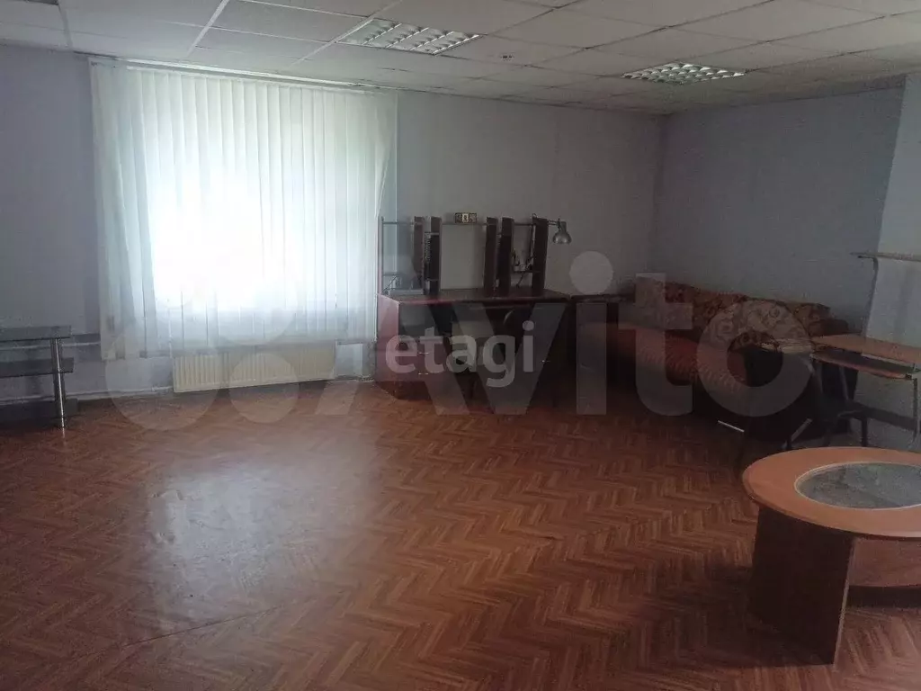 Продам офисное помещение, 303.6 м - Фото 1