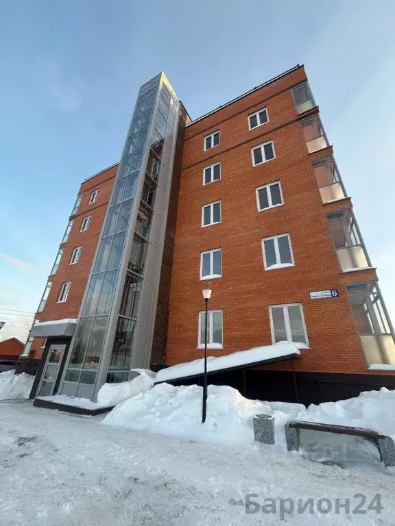 3-к кв. Калужская область, Жуков ул. Генерала Стойчева, 6 (75.1 м) - Фото 1