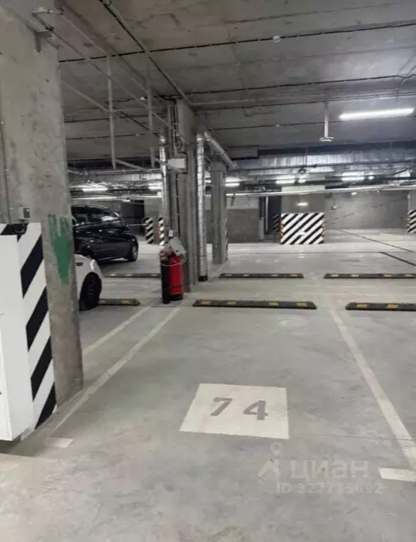 Гараж в Московская область, Красногорск ул. Александровская, 4 (13 м) - Фото 1