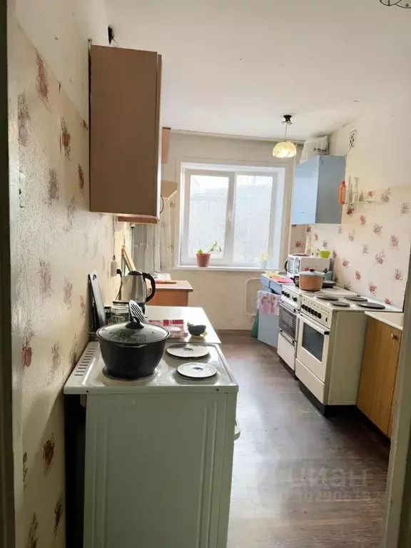 Комната Иркутская область, Иркутск ул. Помяловского, 15а - Фото 1