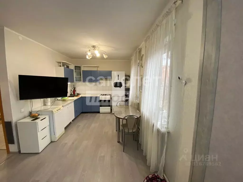 Дом в Новосибирская область, Новосибирск Арктическая ул., 15 (60 м) - Фото 0