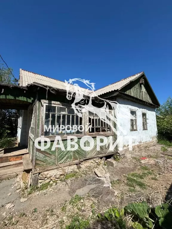 Дом в Оренбургская область, Орск пос. Первомайский, ул. Апрельская, 32 ... - Фото 0