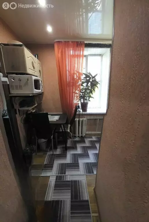 2-комнатная квартира: Дзержинск, улица Матросова, 14 (33 м) - Фото 0