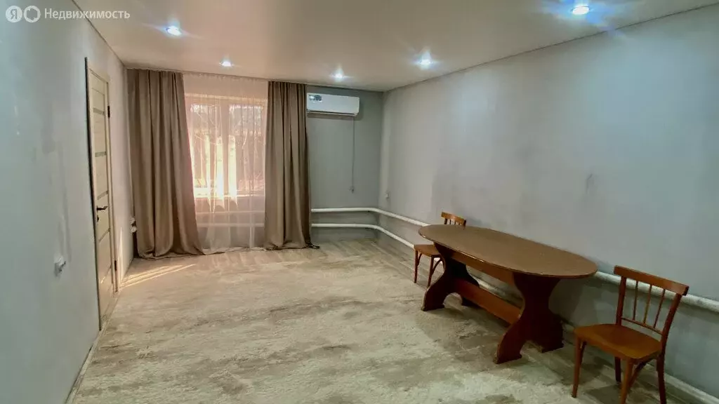 Дом в Харабали, улица Горького, 3 (63.7 м) - Фото 1