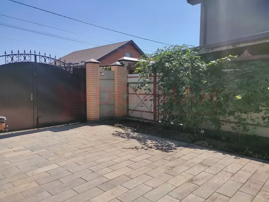 Дом в Ростовская область, Ростов-на-Дону Особенная ул. (120 м) - Фото 1