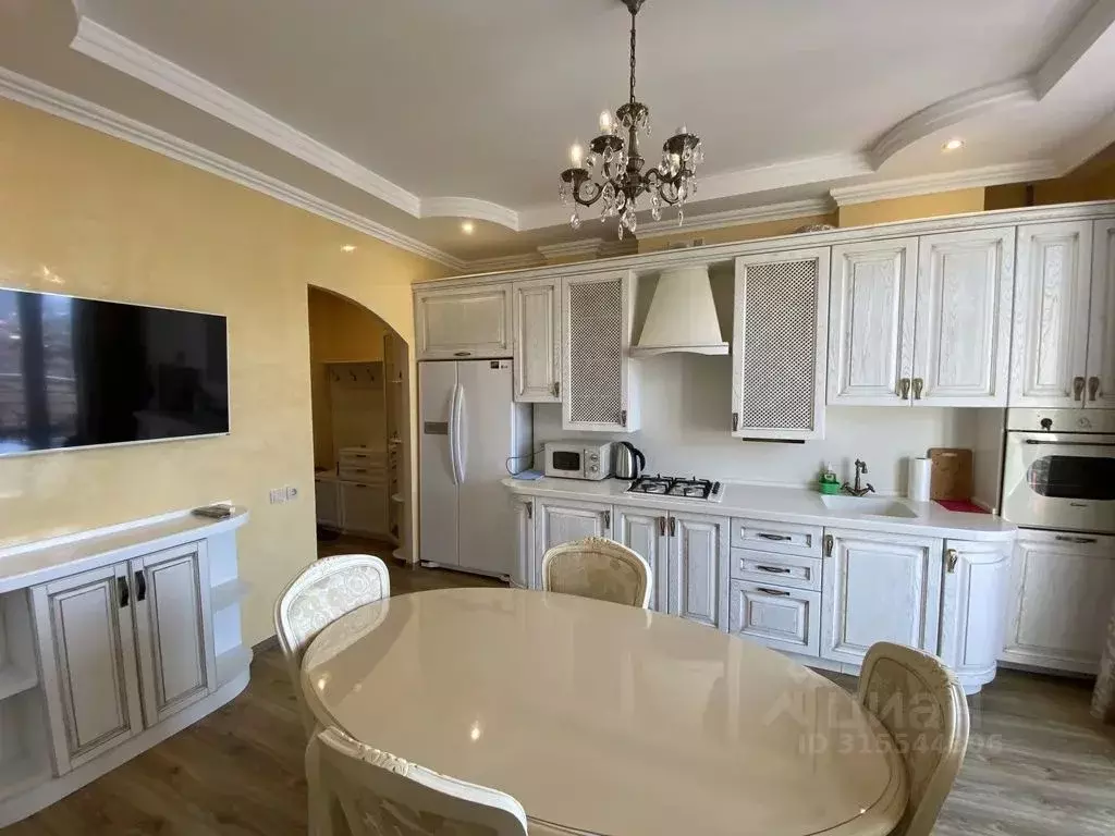 2-к кв. Краснодарский край, Геленджик ул. Свердлова, 25 (56.0 м) - Фото 2