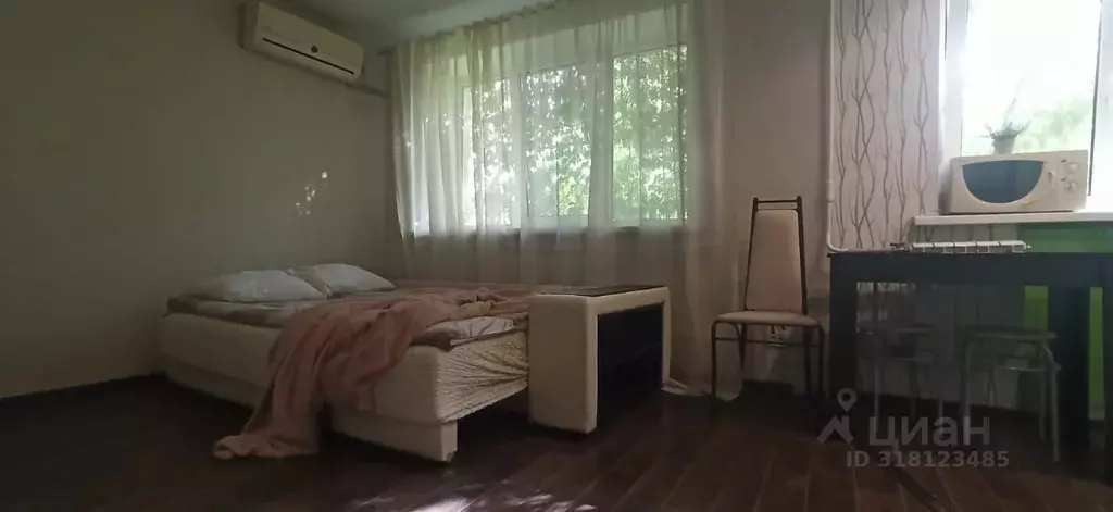 Студия Волгоградская область, Волгоград Профсоюзная ул., 21 (36.0 м) - Фото 1