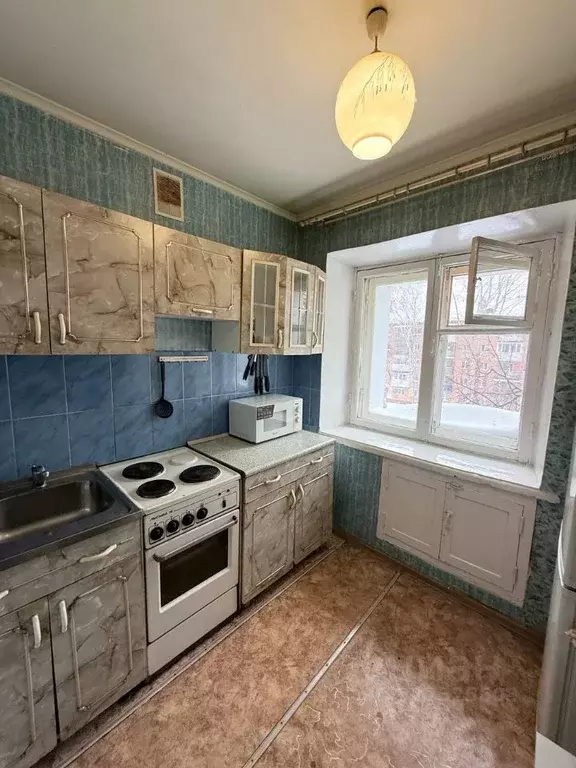 2-к кв. Томская область, Томск ул. Дзержинского, 36 (49.0 м) - Фото 1