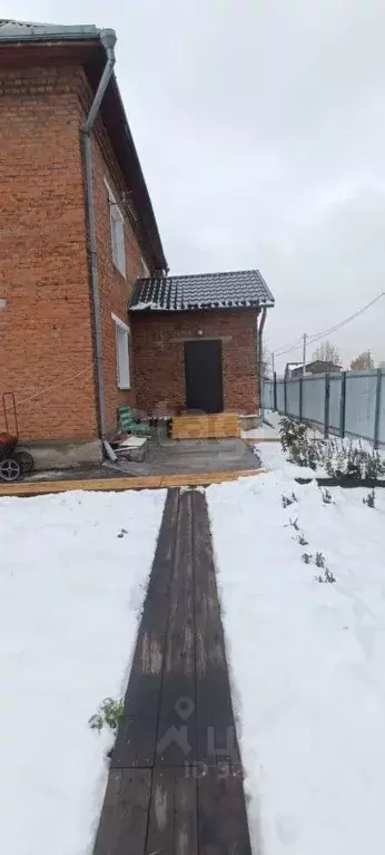 Дом в Кемеровская область, Прокопьевск ул. 2-я Блюхера, 9 (142 м) - Фото 2