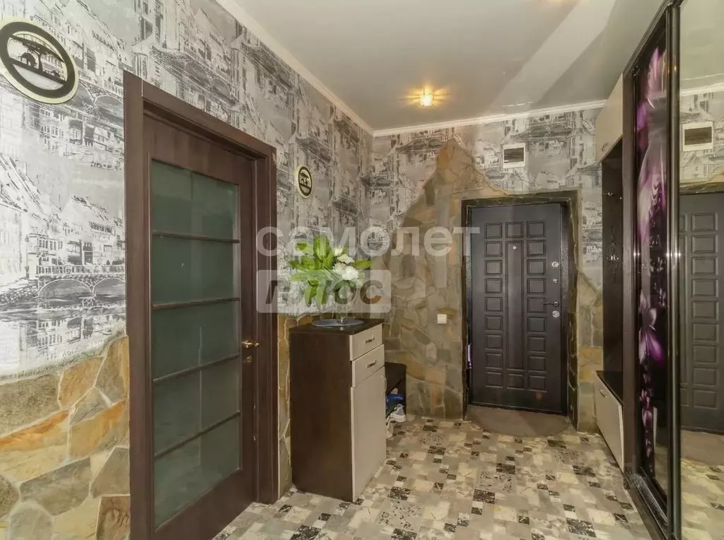 3-к кв. Челябинская область, Челябинск Туруханская ул., 39 (88.2 м) - Фото 2