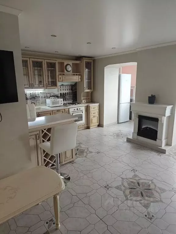 2-к кв. Омская область, Омск ул. Сулеймана Стальского, 12 (60.0 м) - Фото 1