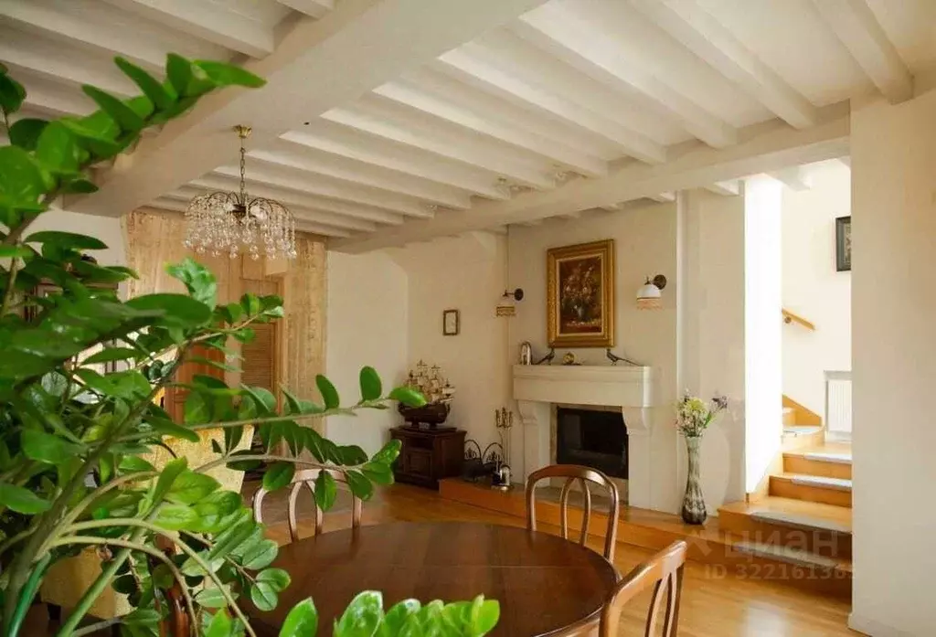 Дом в Московская область, Красногорск городской округ, Отрадное пгт ... - Фото 1