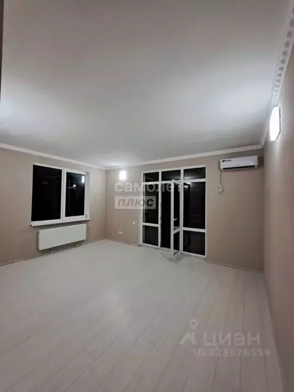 1-к кв. Краснодарский край, Геленджик ул. Дзержинского, 2 (52.0 м) - Фото 1