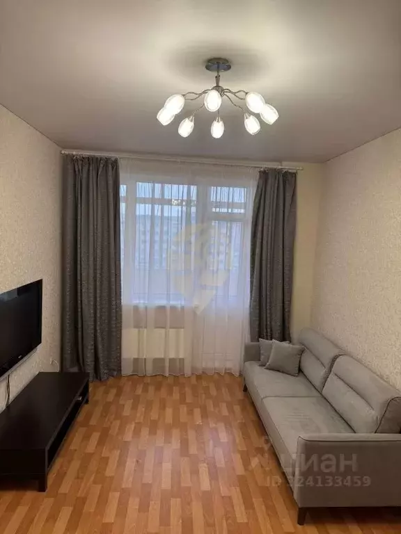 1-к кв. Белгородская область, Старый Оскол Степной мкр, 13 (45.0 м) - Фото 2