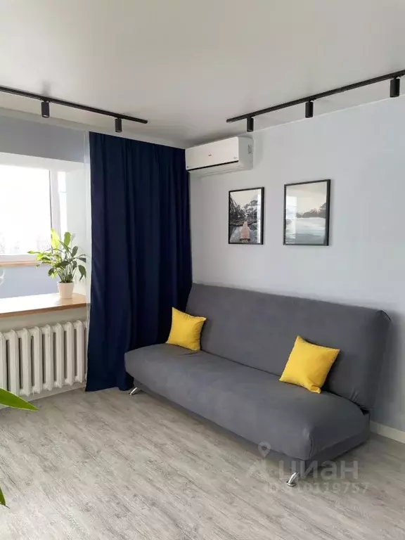1-к кв. Татарстан, Зеленодольск Столичная ул., 10 (50.0 м) - Фото 1