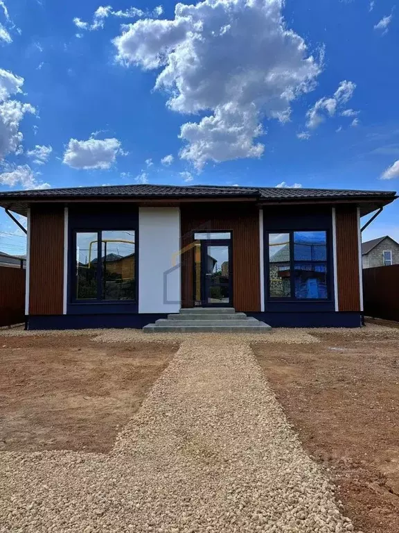 Дом в Крым, Евпатория ул. Энвера Османова (110 м) - Фото 1