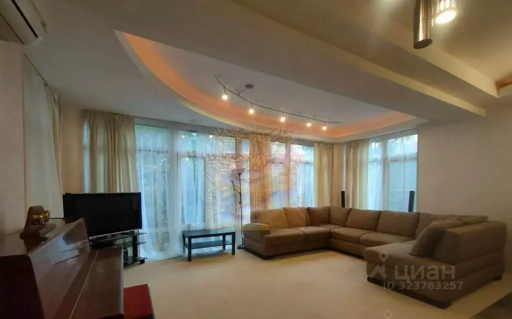 3-к кв. Московская область, Красногорск Парковая ул., 1 (86.0 м) - Фото 1