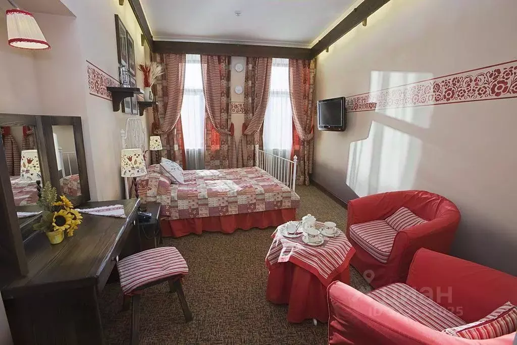 Комната Санкт-Петербург Караванная ул., 2 (40.0 м) - Фото 0