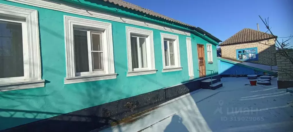 Дом в Ставропольский край, Изобильненский муниципальный округ, с. ... - Фото 2