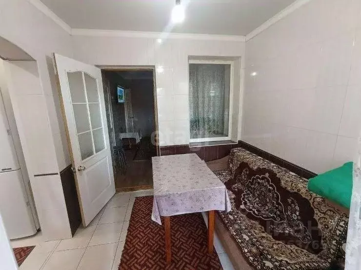 4-к кв. Крым, Симферополь ул. Краснознаменная (45.0 м) - Фото 1
